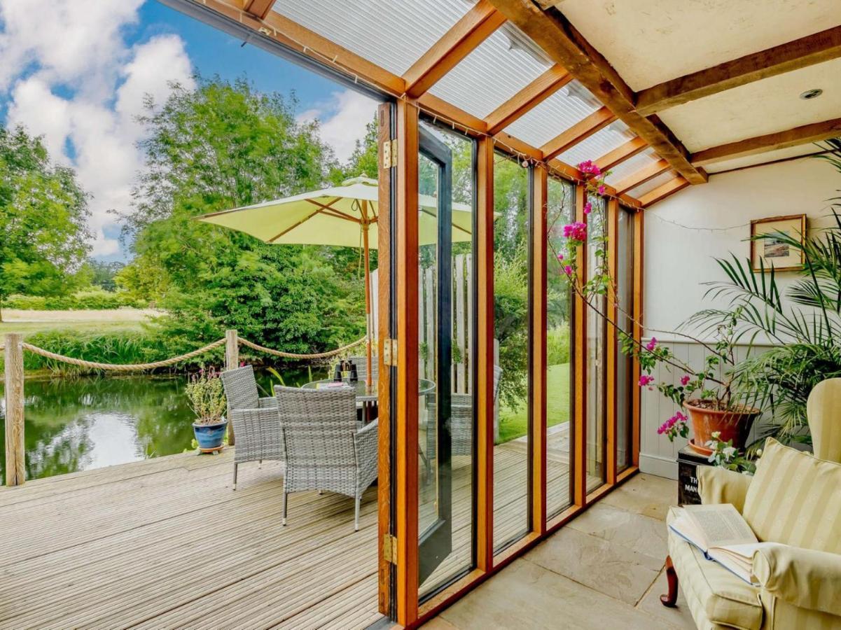 16Th Century Cartlodge With Private Hot Tub Diss Extérieur photo